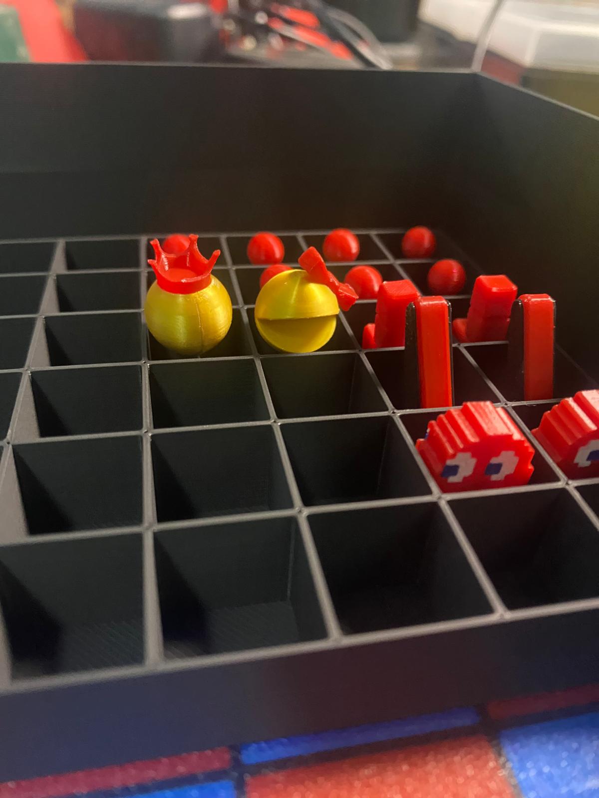 Ajedrez Arcade – Set de ajedrez impreso en 3D inspirado en videojuegos retro
